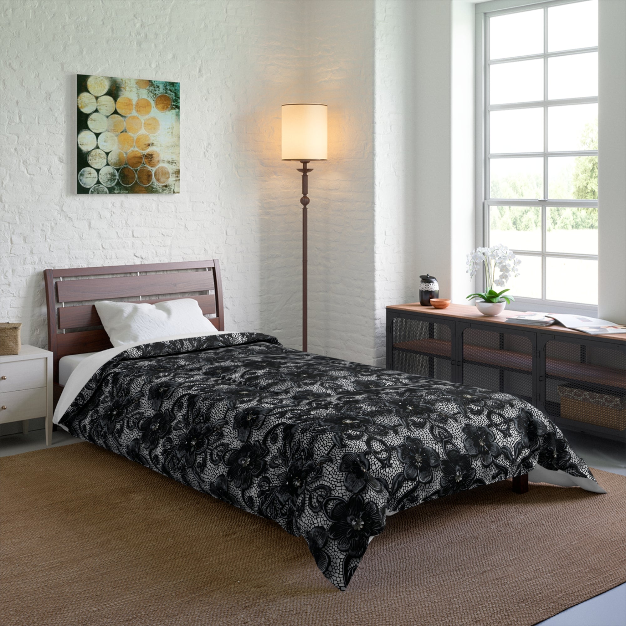 Elegant Black Floral Comforter - Cozy Bedding for Modern Bedrooms