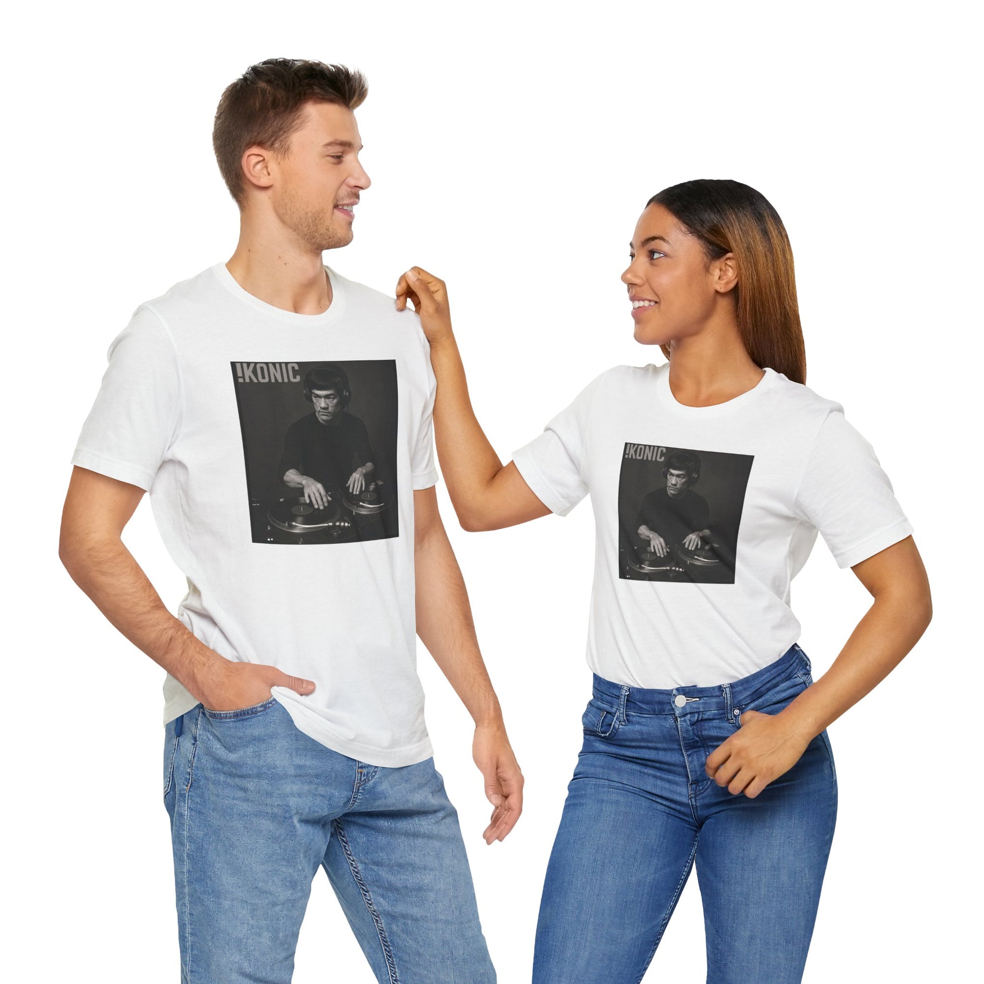 IKONIC Unisex Jersey Tee - Casual Graphic Top for Sports Fans, Everyday Wear, Gift for Him/Her, Street Style Fashion, Bruce The DJ