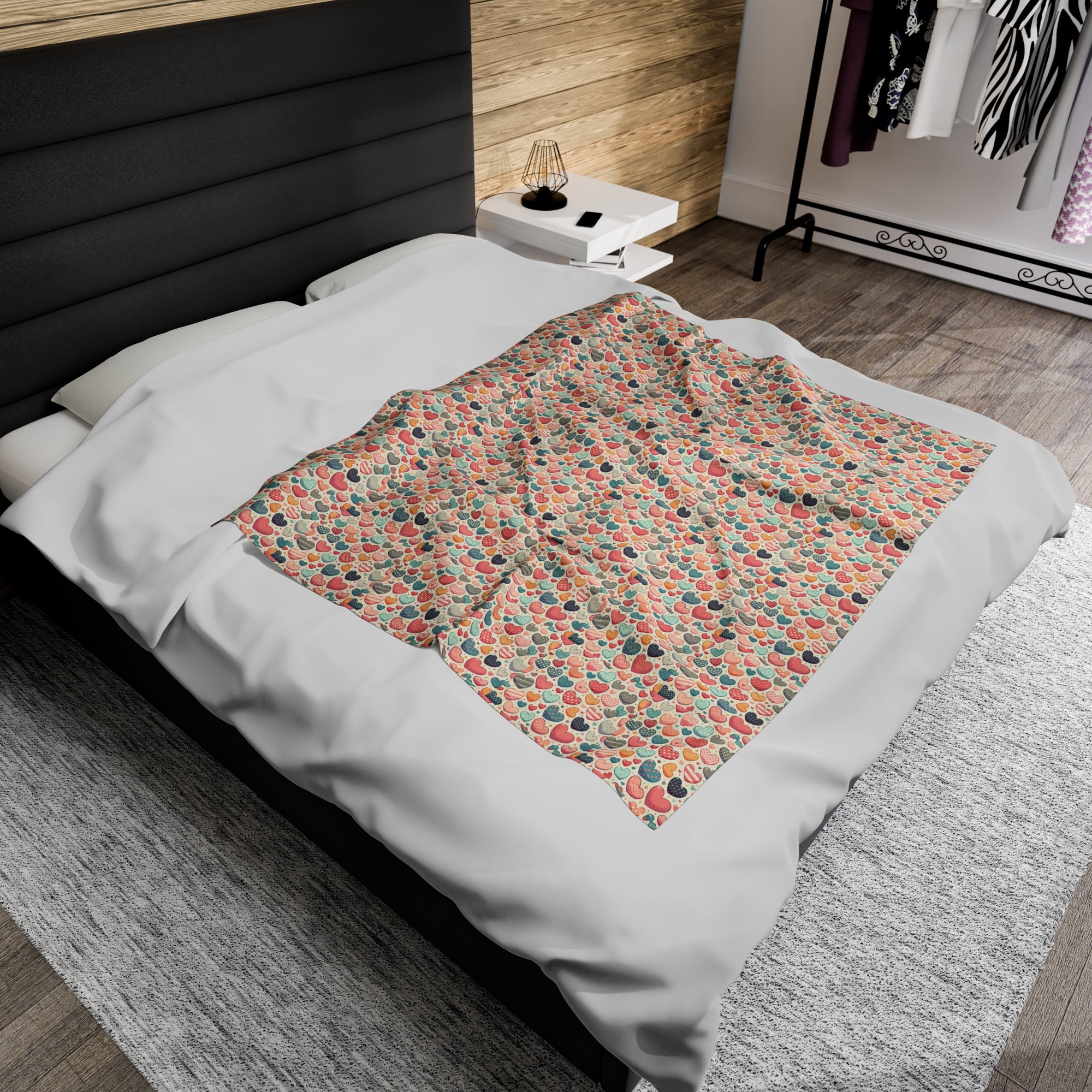 Cute Hearts - Velveteen Plush Blanket