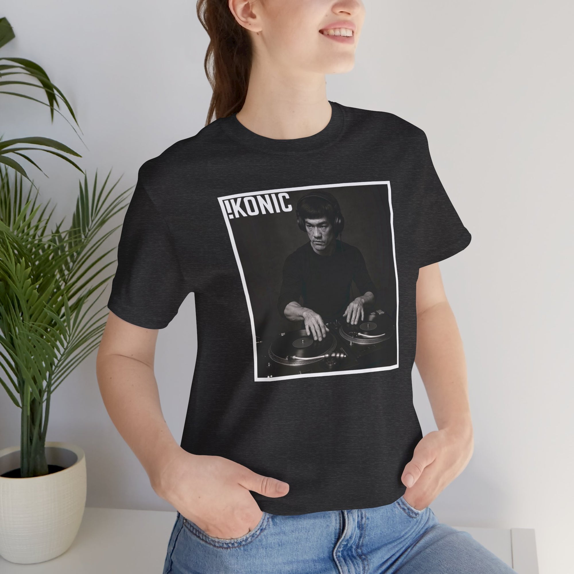 IKONIC Unisex Jersey Tee - Casual Graphic Top for Sports Fans, Everyday Wear, Gift for Him/Her, Street Style Fashion, Bruce The DJ