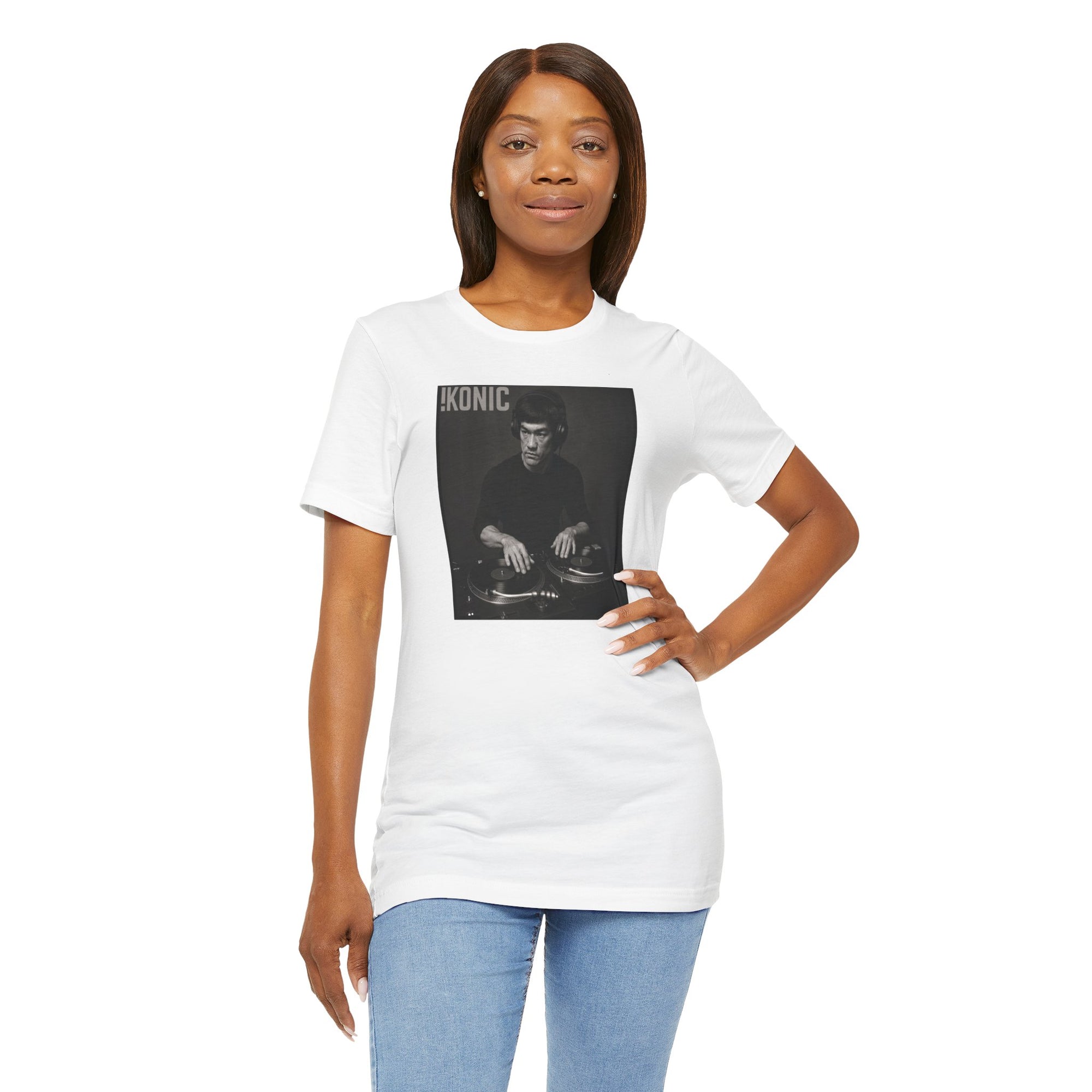 IKONIC Unisex Jersey Tee - Casual Graphic Top for Sports Fans, Everyday Wear, Gift for Him/Her, Street Style Fashion, Bruce The DJ