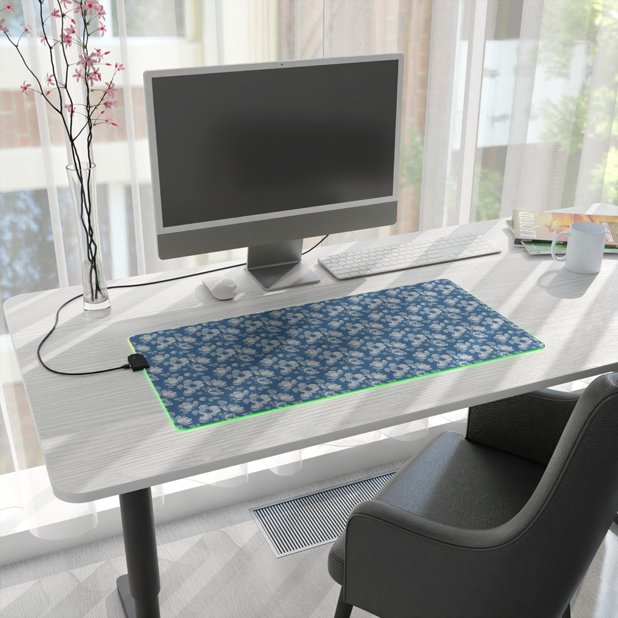 Floral LED Gaming Mouse Pad - Elegant Blue Design for Gamers
